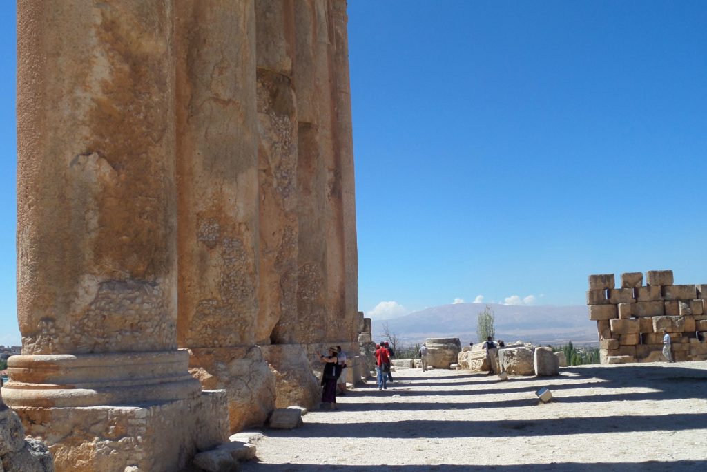 Baalbek, Libanon. Massive Säulen des Jupitertempels.