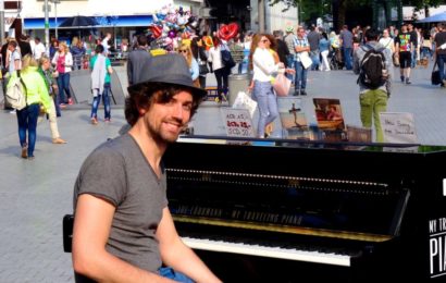 Johannes „Joe“ Löhrmann aus Hannover (My Traveling Piano).