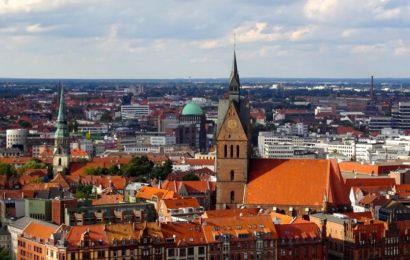 Blick auf Hannover mit Altstadt, Marktkirche und Goseriede.