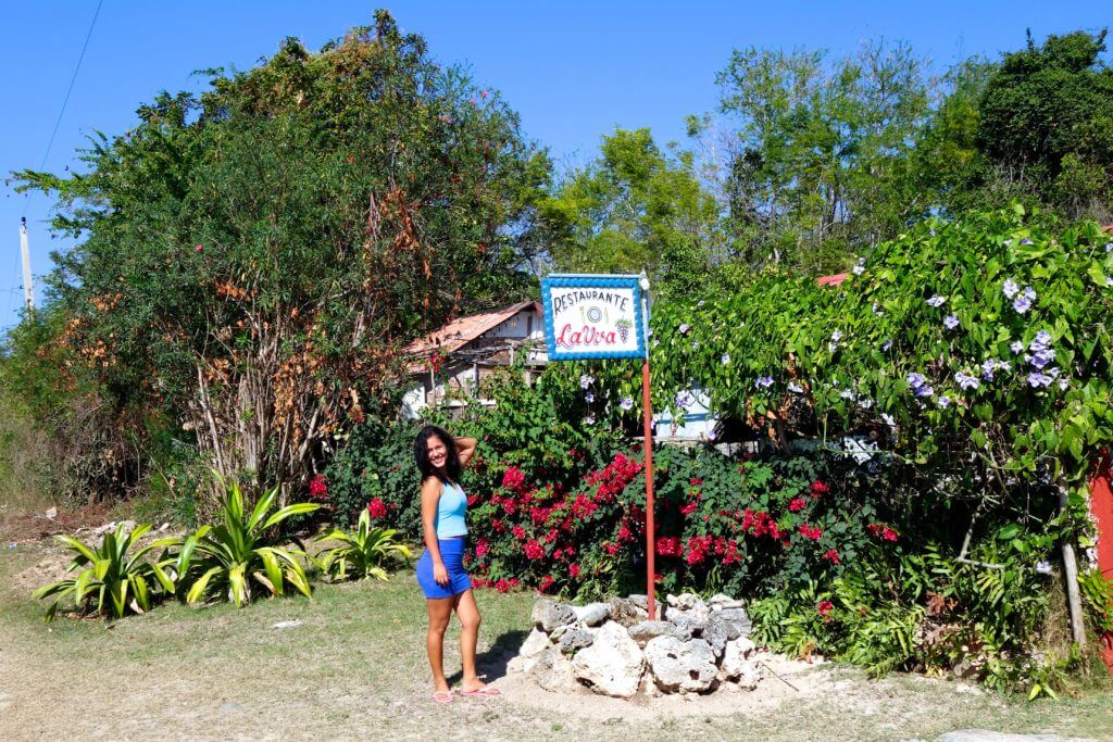 Vor dem Restaurant La Uva in Guardalavaca