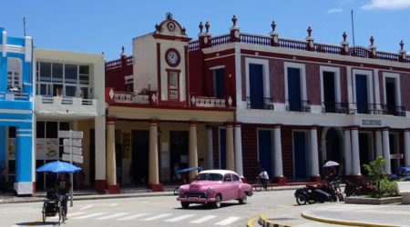 Holguín, Parque Calixto Garcia.