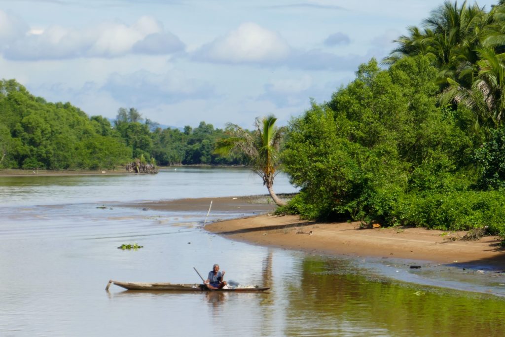 Chumphon. An der Mündung des Tha Taphao.
