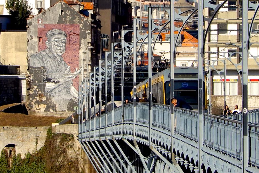 Ponte Dom Luís I, ein Wahrzeichen Portos.