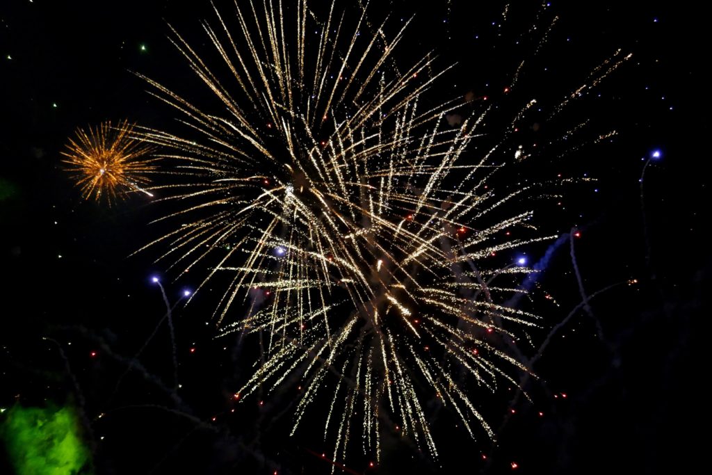 Chap Goh Meh, chinesischer Valentinstag in George Town, Malaysia. Feuerwerk.