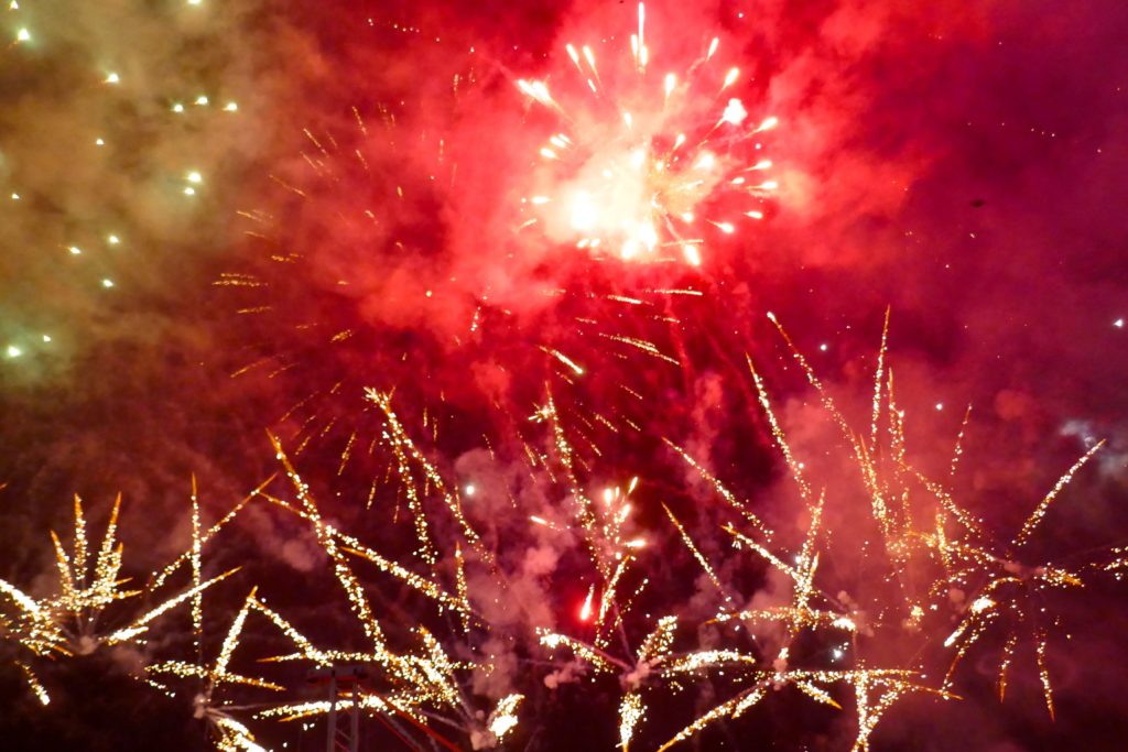 Chap Goh Meh, chinesischer Valentinstag in George Town, Malaysia. Feuerwerk.