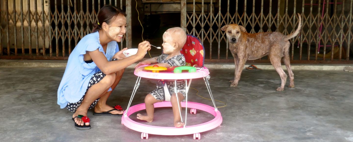 Menschen in Ranong. Street Photography aus einer authentischen Stadt in Südthailand.