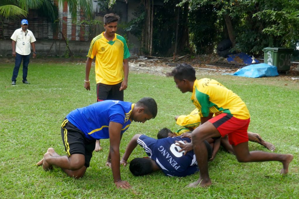 Pongal, indisches Erntedankfest in George Town, Malaysia. Kabadi, traditionelle Mannschaftssport.