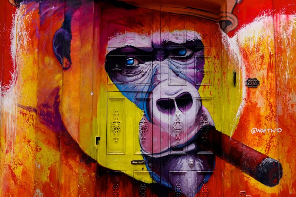 Gorilla des französischen Graffiti-Künstlers Noé Two in Havanna.